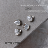 Ice Flower Faceted Nail Charms - 2pcs